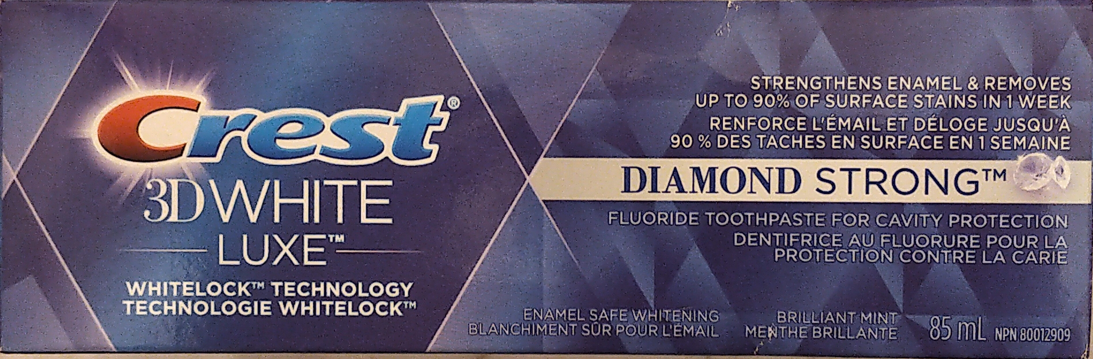 3D White Luxe Diamond Strong Brilliant Mint Fluoride Toothpaste - Produkto - en
