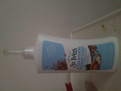 St. Ives body lotion - 1
