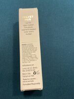 Velvet Hug Luxe Matte Lipstick - Product - en