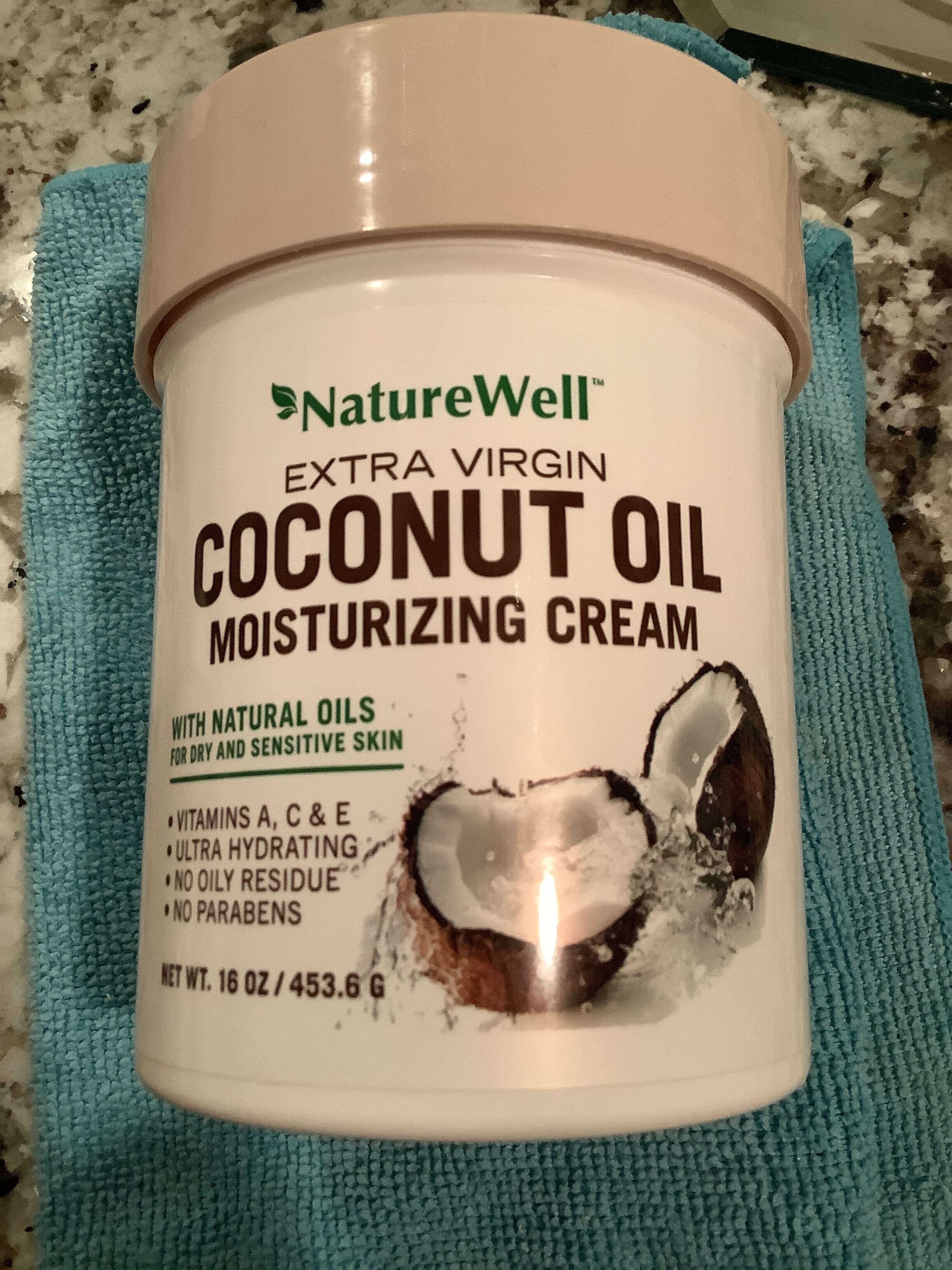 Coconut oil moisturizing cream - Product - en