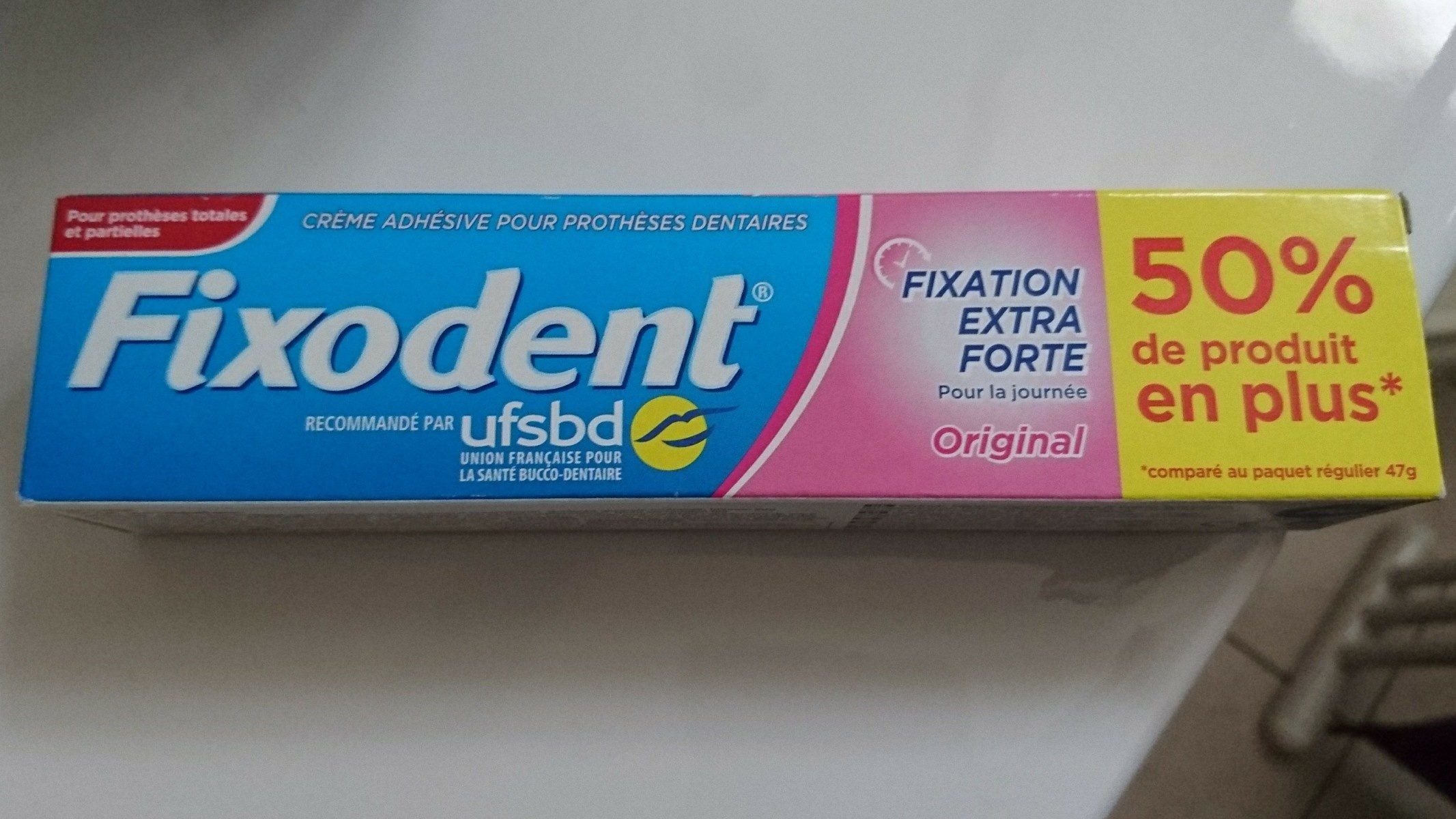 Crème adhésive prothèses dentaires fixation extra forte - Ингредиенты - fr