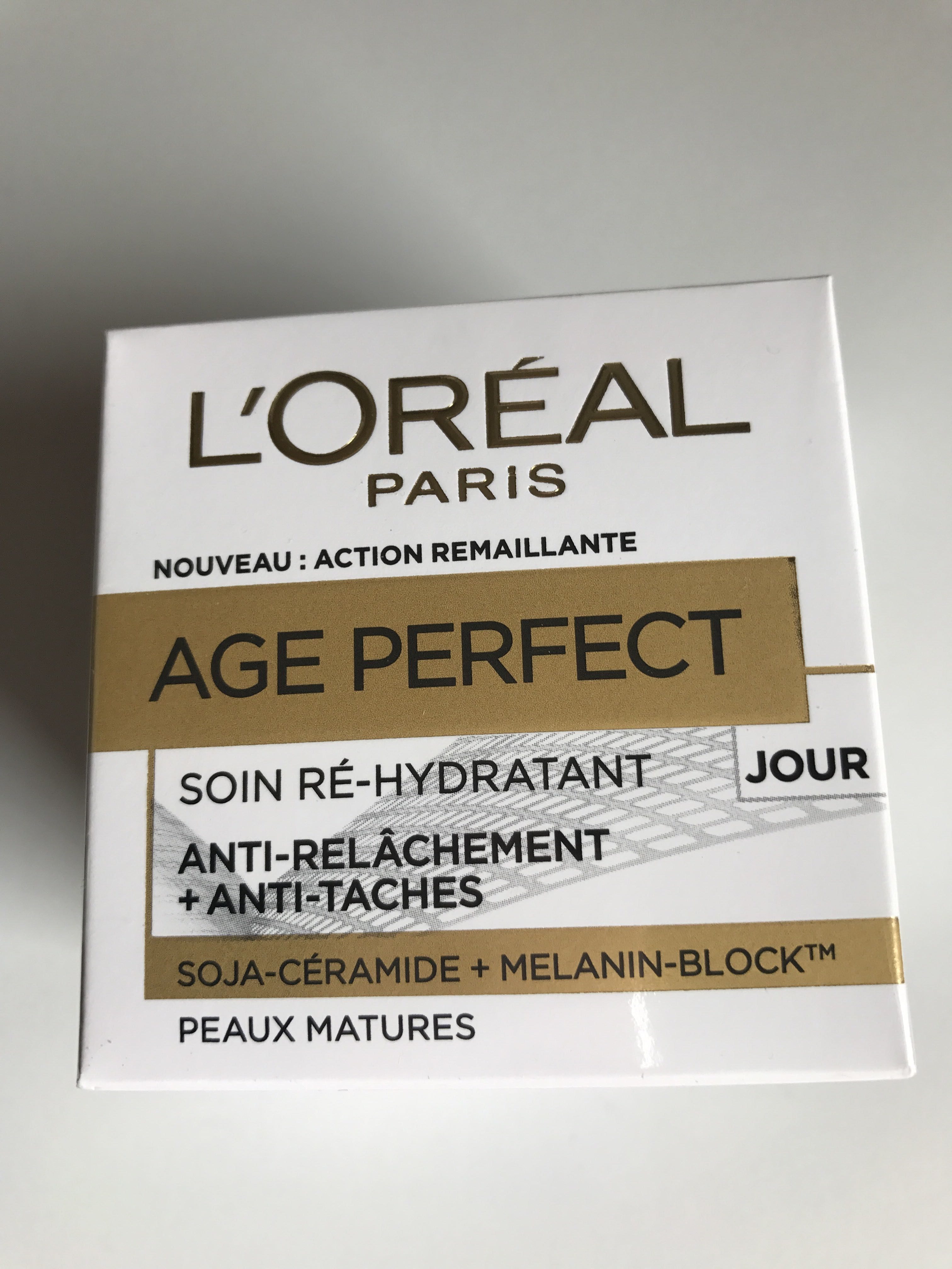 Age Perfect Soin Ré-hydratant Jour - Produit - fr