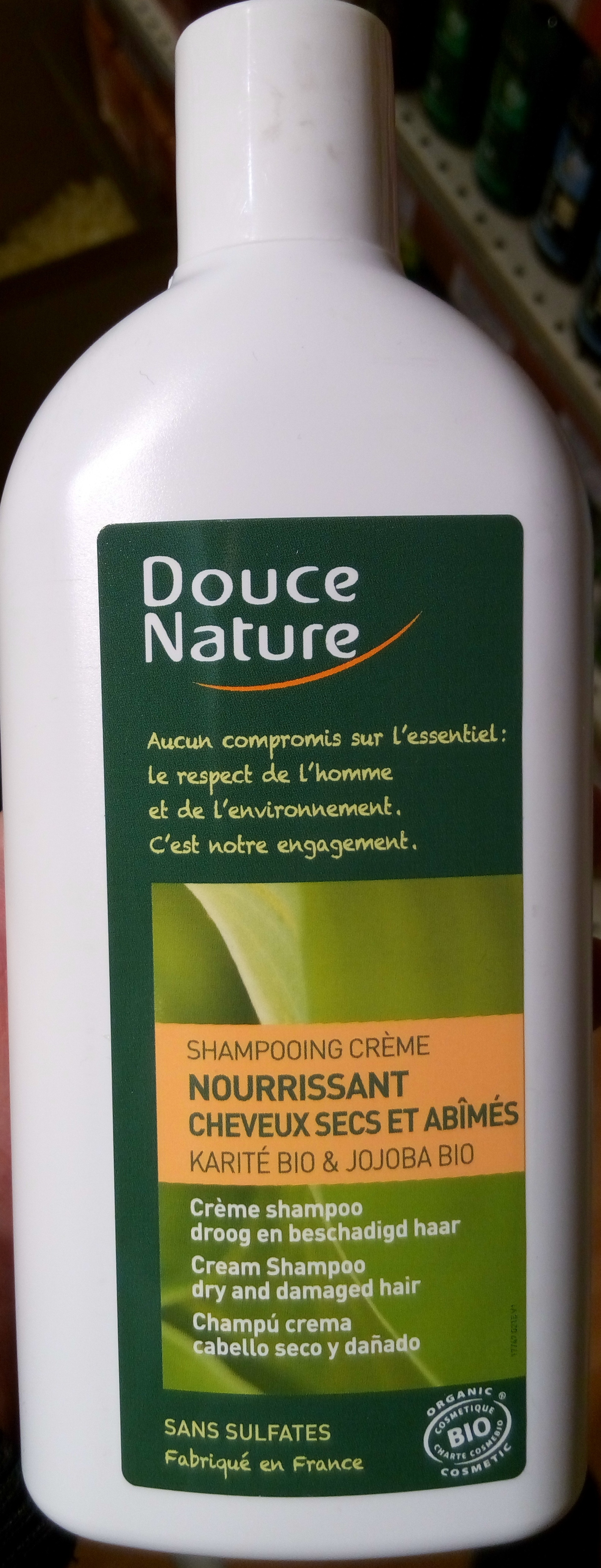 Shampooing crème nourrissant cheveux secs et abîmées au karité bio & jojoba bio - Product - fr