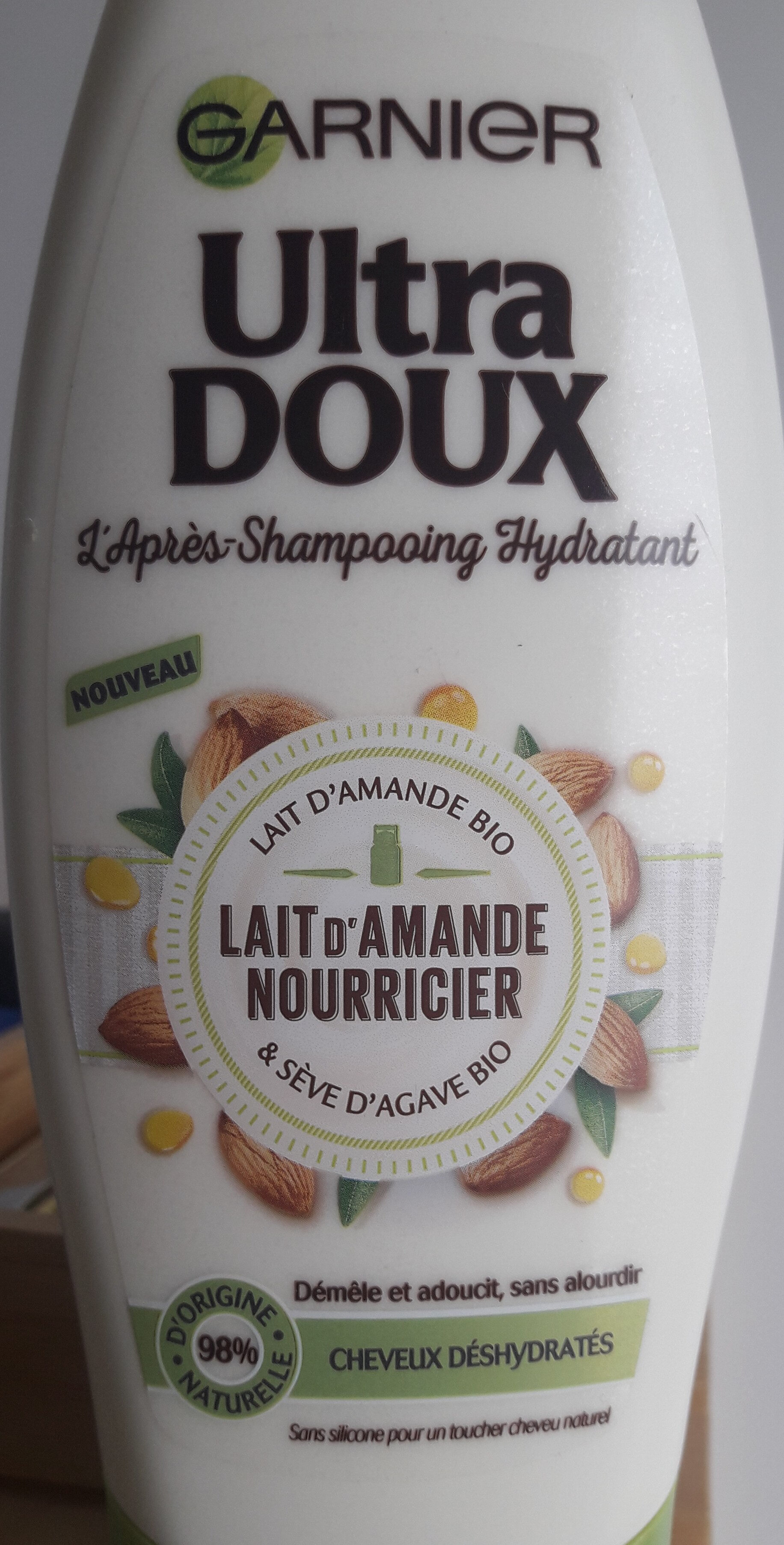 L'après-shampooing hydratant Lait d'amande nourricier - Produit - fr