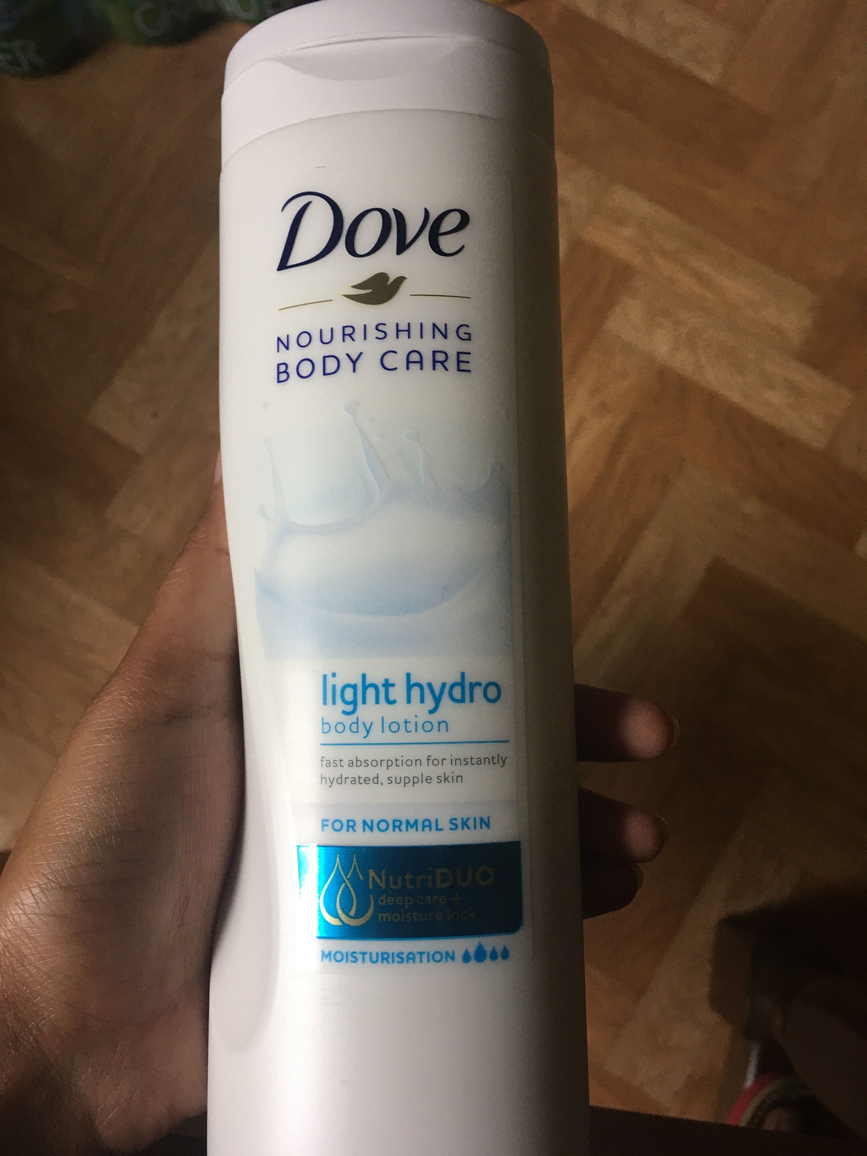 Light care body lotion - Product - en