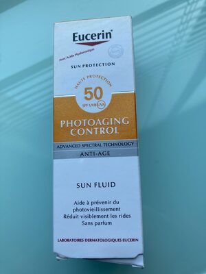 Photoaging control sun fluid - Product - fr