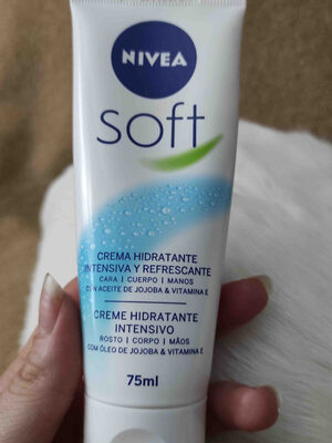 Nivea Soft - Product - en