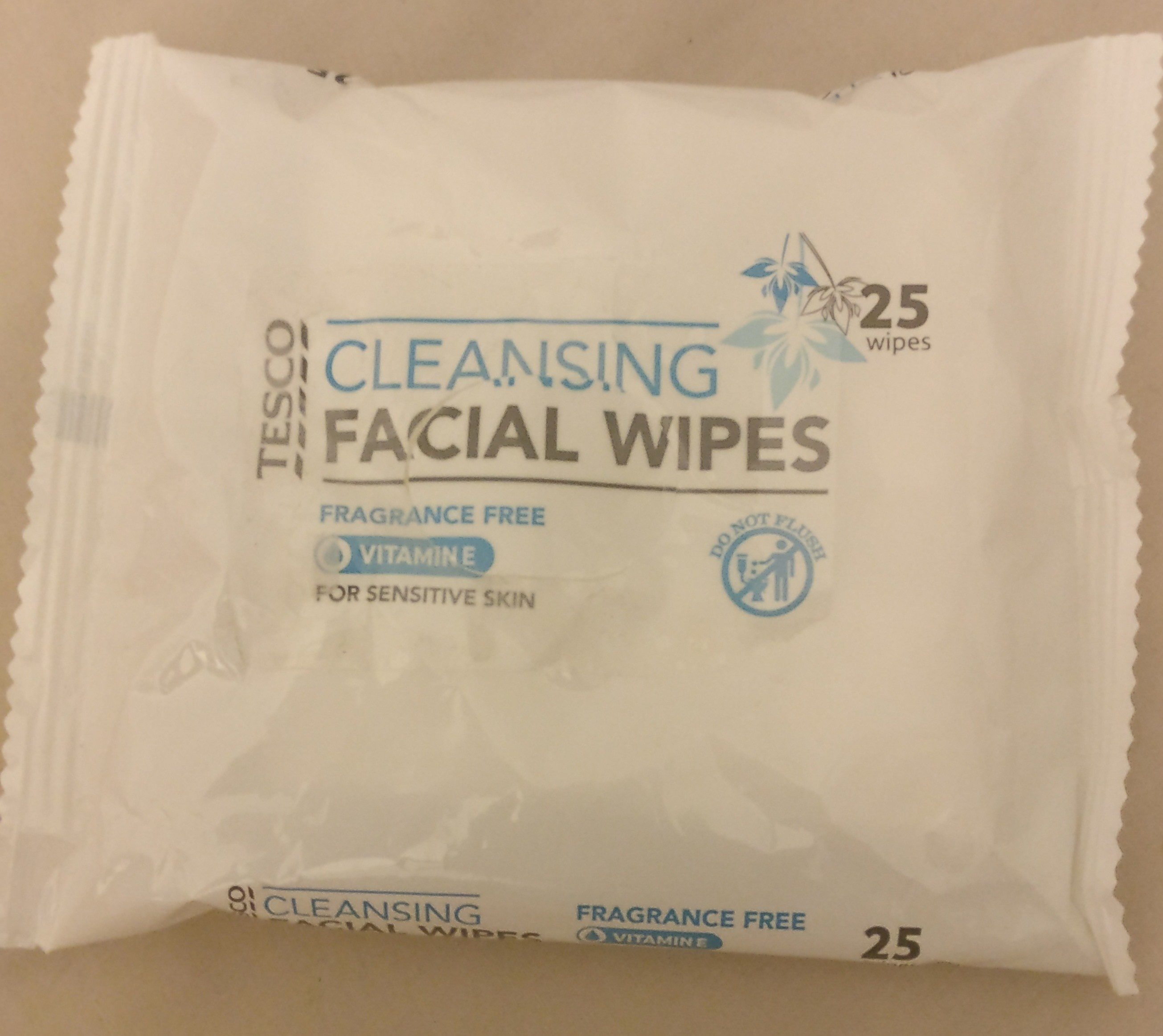 Cleansing facial wipes - Produit - fr