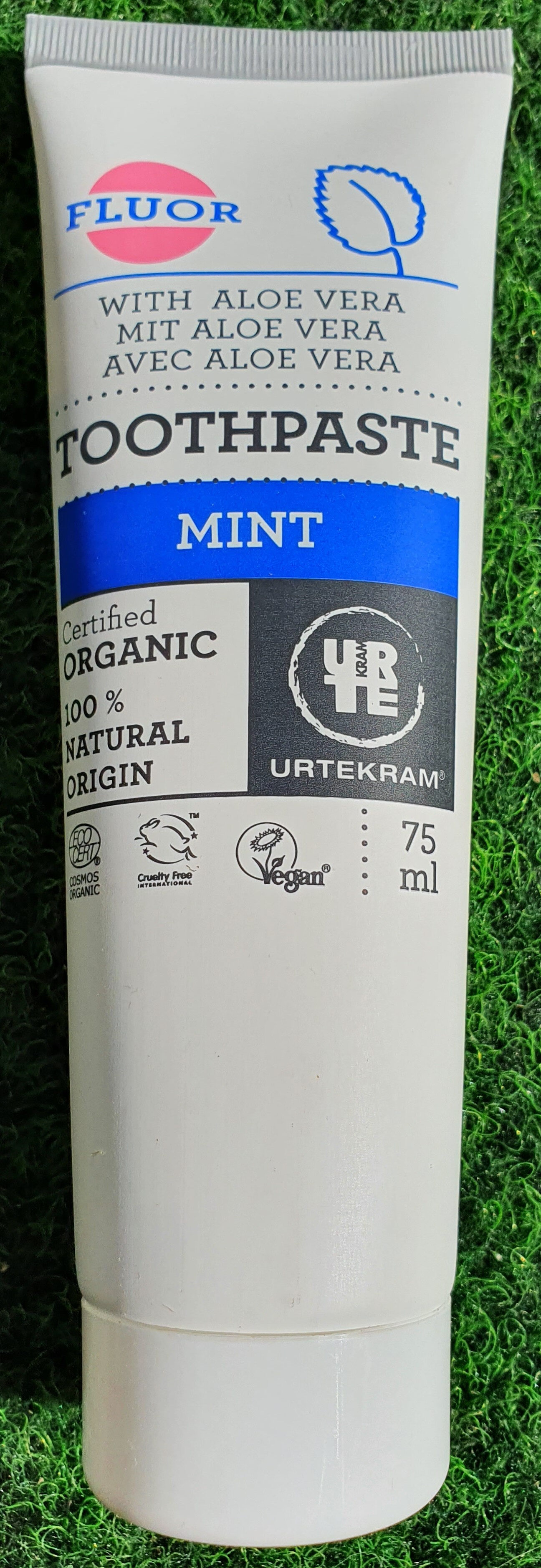 Toothpaste Mint - Product - en