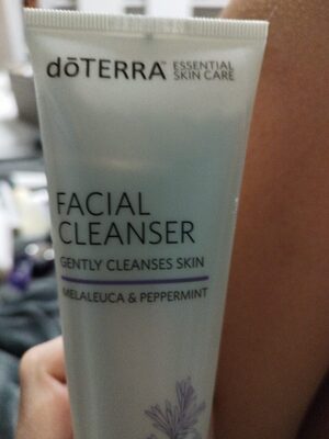 Facial Cleanser - Produit - de