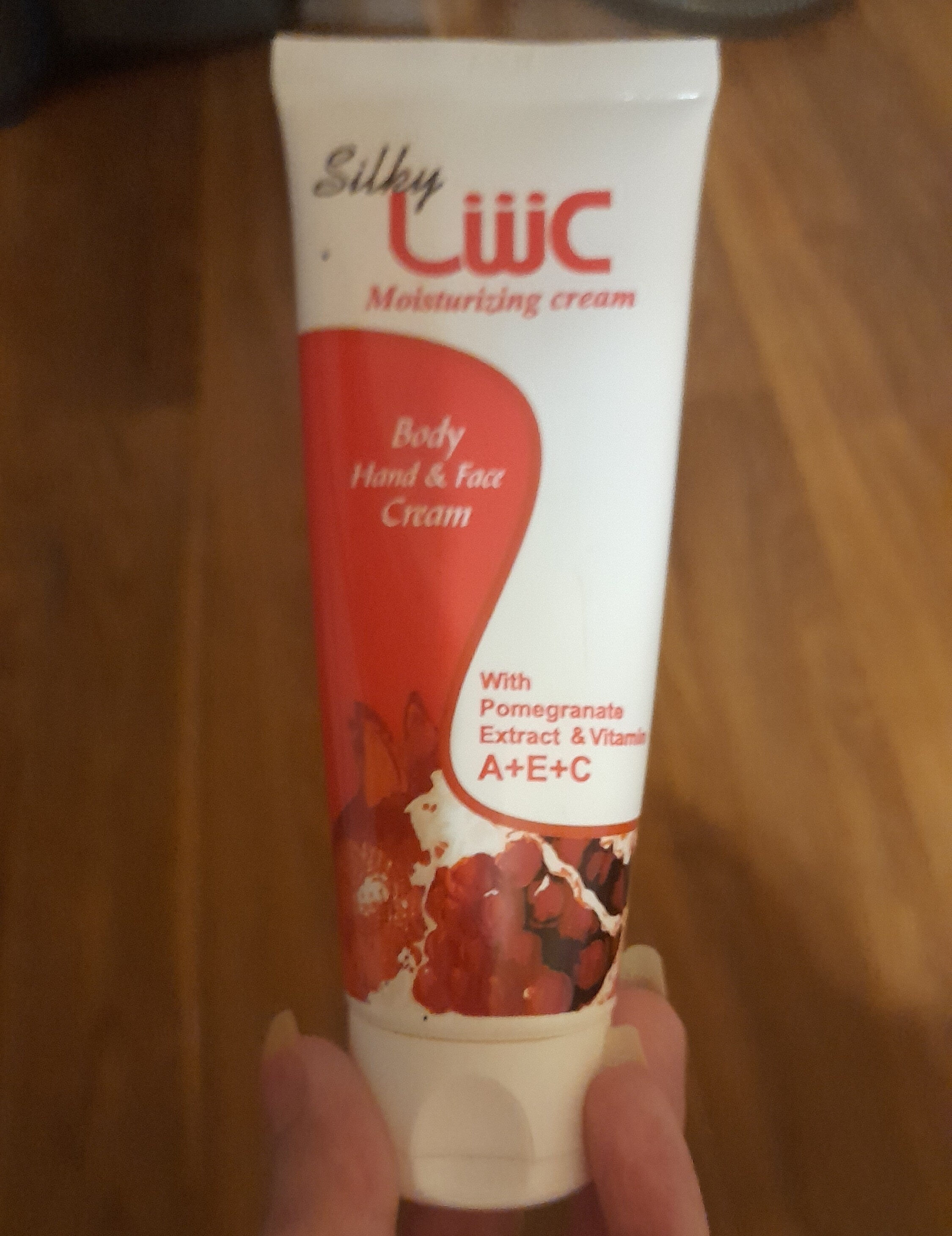 Liic Moisturizing cream - Product - en