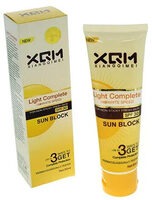Light Complete Sun Block SPF 30 - Product - en