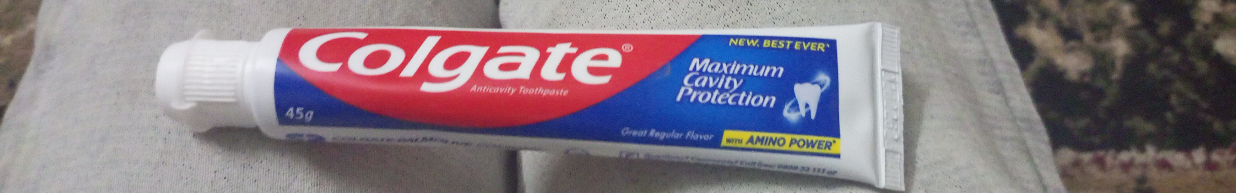 Colgate anticavity toothpaste - Produit - en